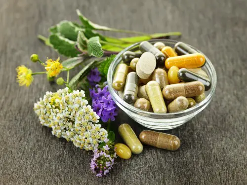 photo of natural supplements which are an alternative to beer before bed