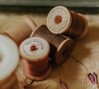 photo of sewing supplies to use for relaxation instead of doing a puzzle before bed