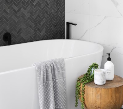 photo of bath tub to be used by someone who's too excited to sleep