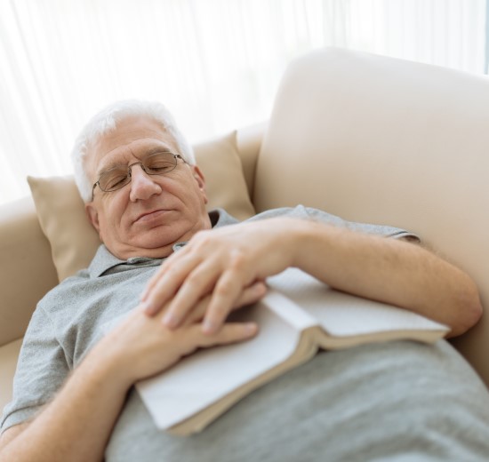 photo of man taking nap to help his arthritis